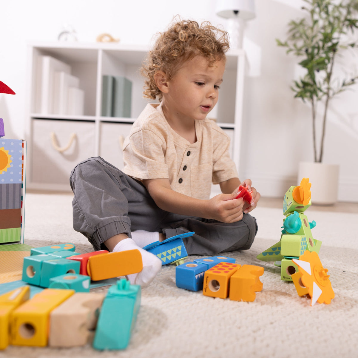 Blockables™ Dinosaur Play Set