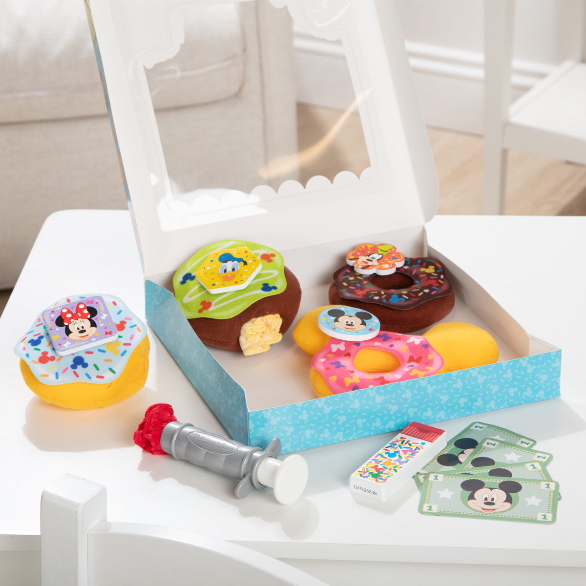 Disney Fill and Top Character Donuts Play Set