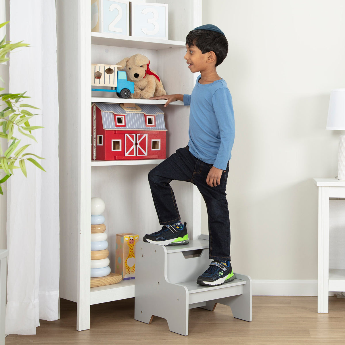 Wooden Step Stool – Gray