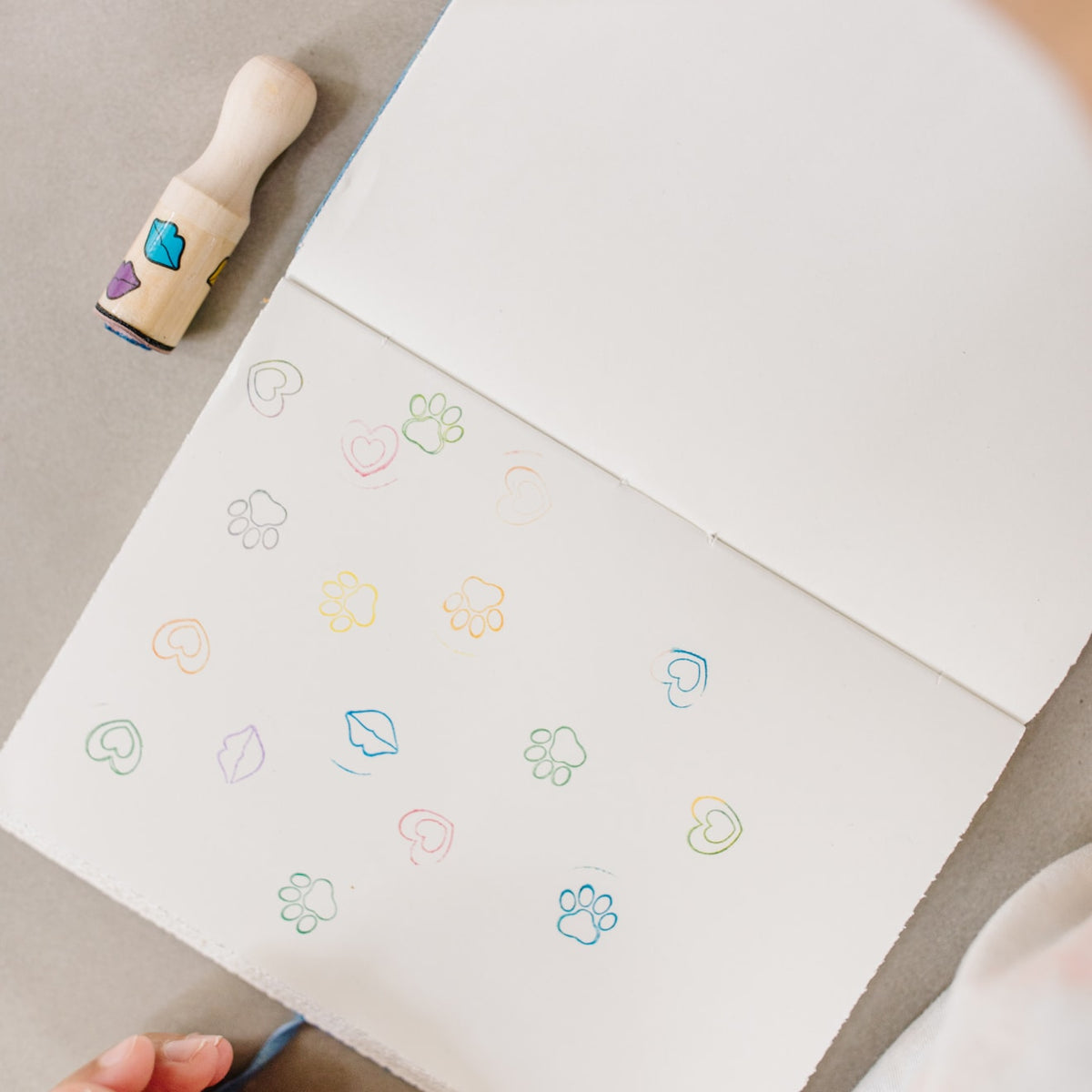 Wooden Stamp Set - Happy Handles